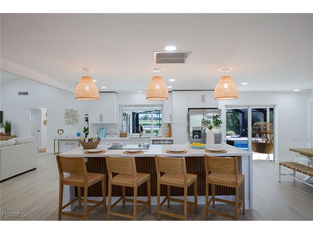 1224 Kittiwake Circle Sanibel FL 33957 2025019532 image4