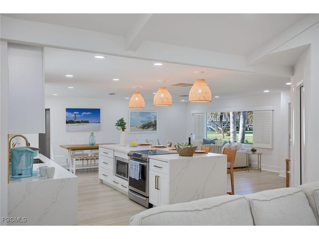 1224 Kittiwake Circle Sanibel FL 33957 2025020244 image6