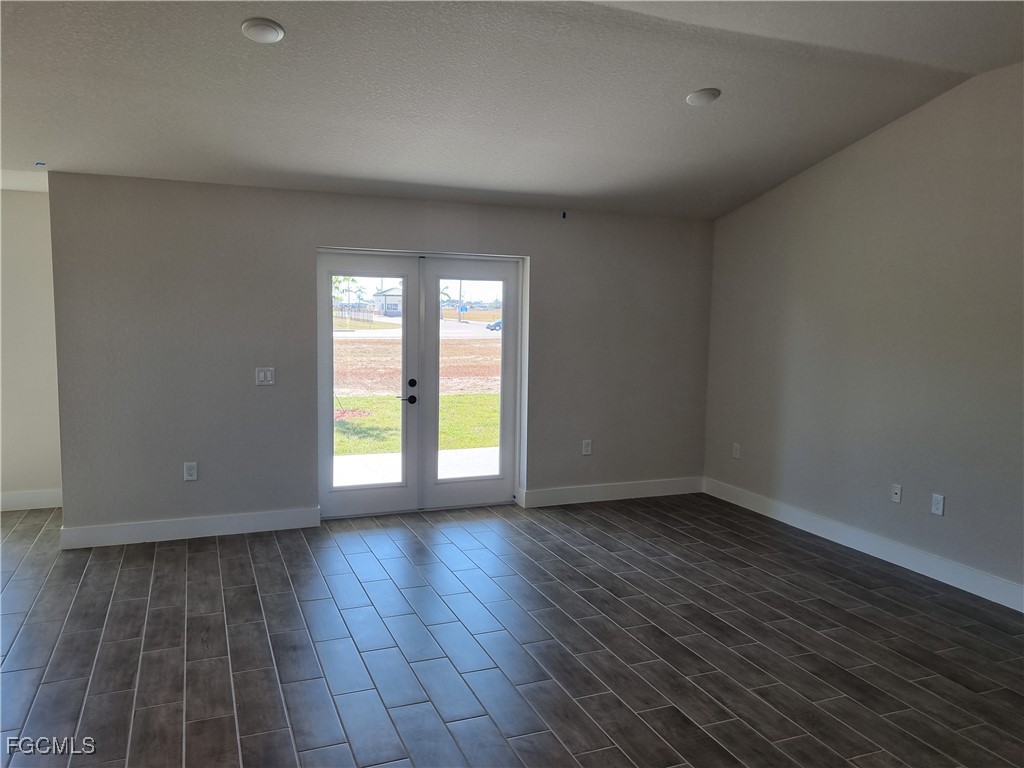 1224 NW 24th Terrace Cape Coral FL 33993 2025021447 image7