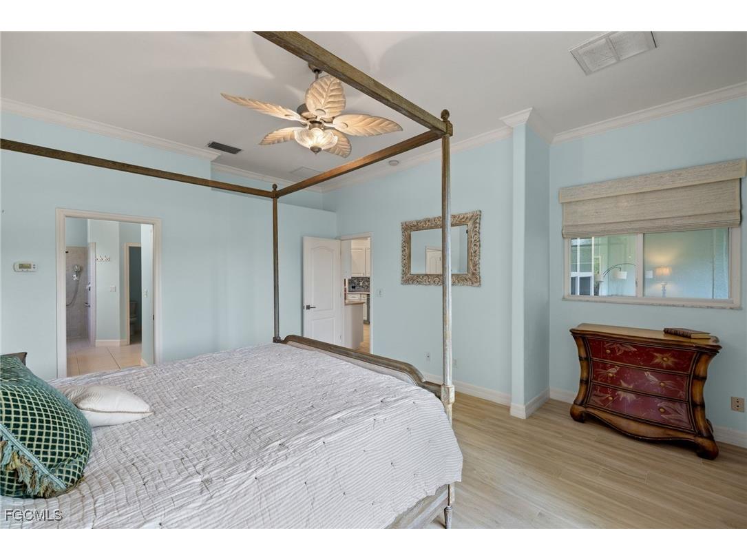 12241 Harry Street Bokeelia FL 33922 2025005570 image16