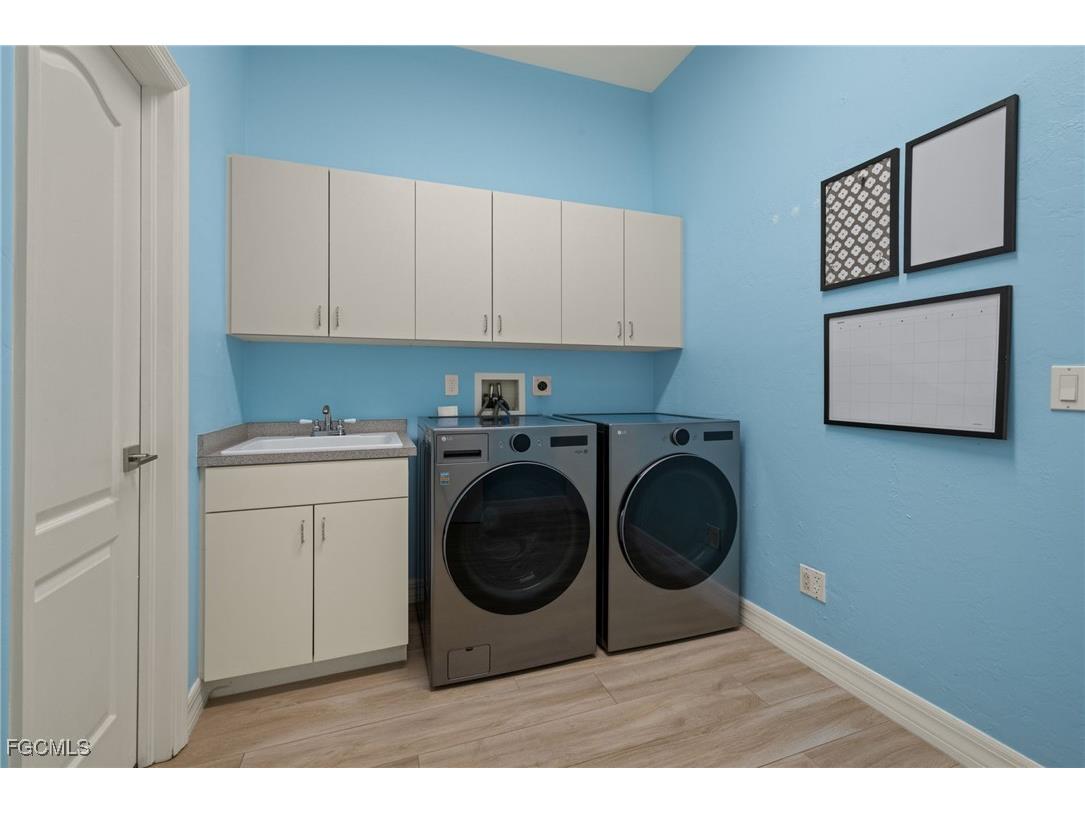 12241 Harry Street Bokeelia FL 33922 2025005570 image19