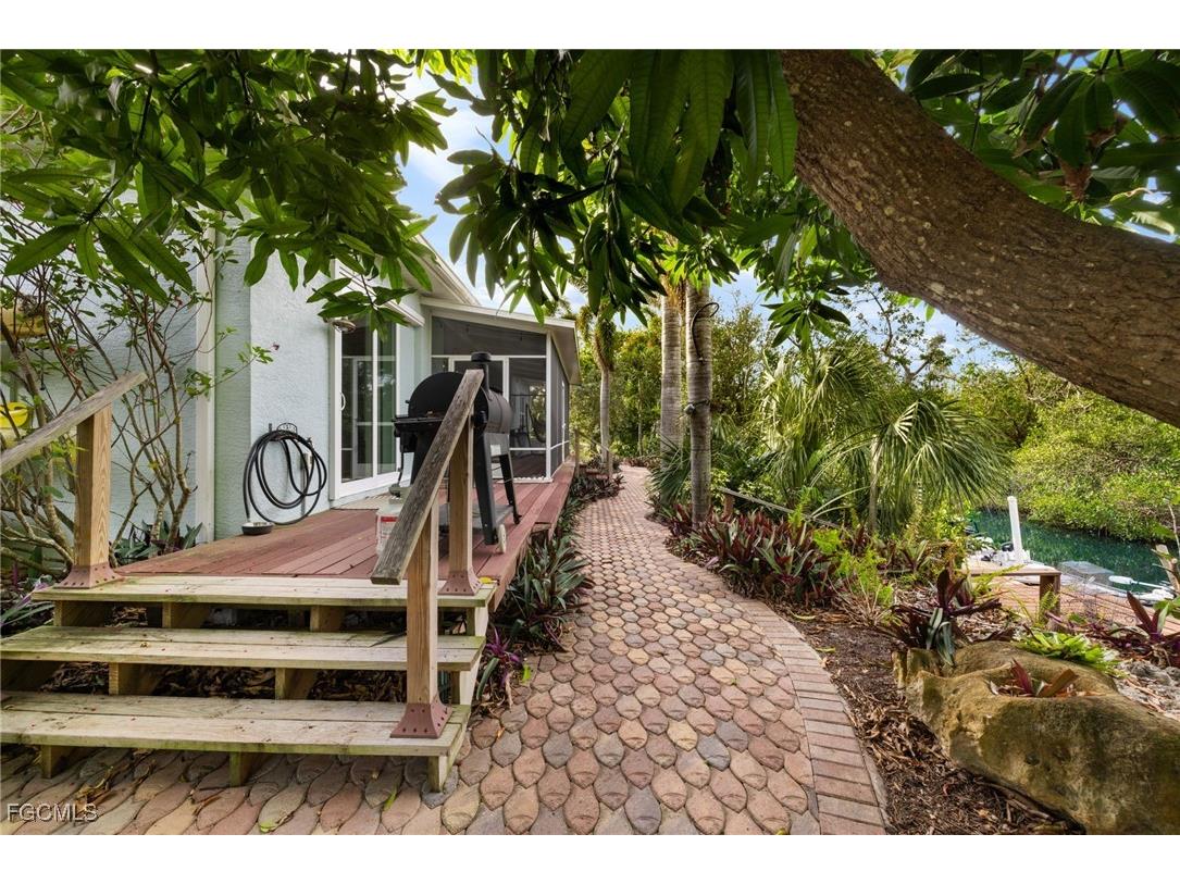 12241 Harry Street Bokeelia FL 33922 2025005570 image28