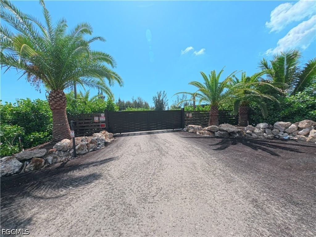 12242 Eagles Nest Drive Bokeelia FL 33922 2026020078 image21