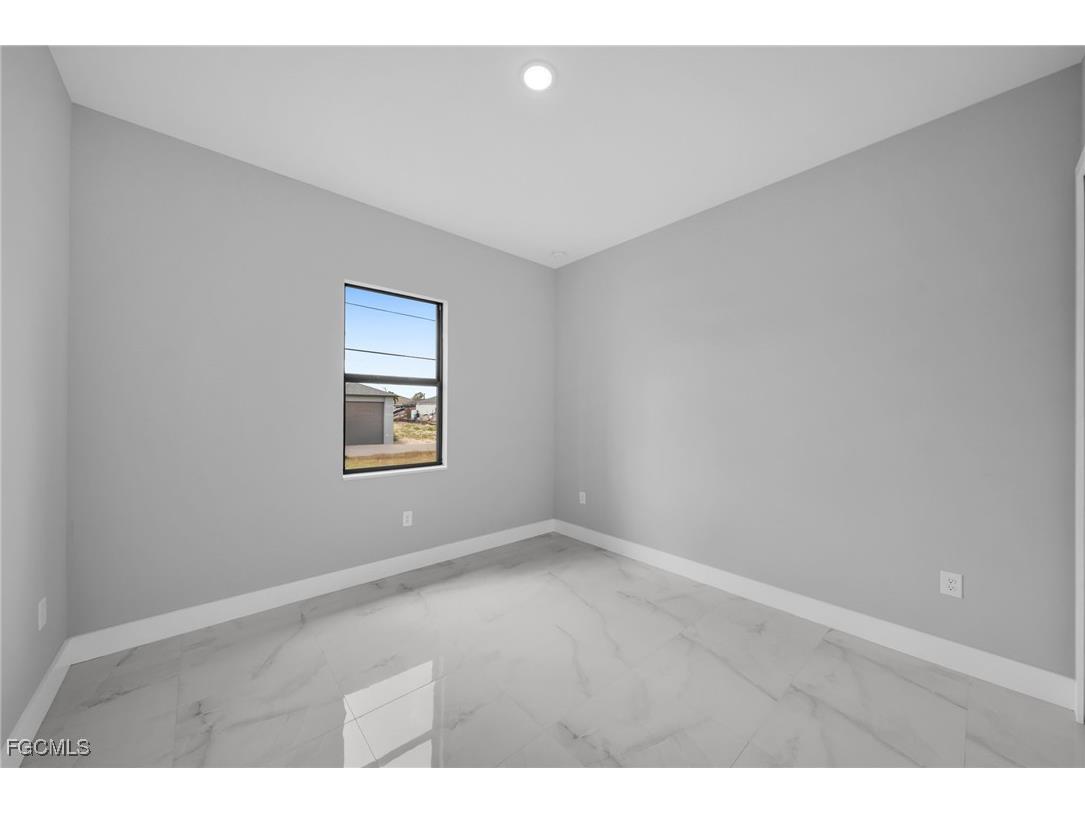 1225 NE 5th Place Cape Coral FL 33909 2025022379 image26