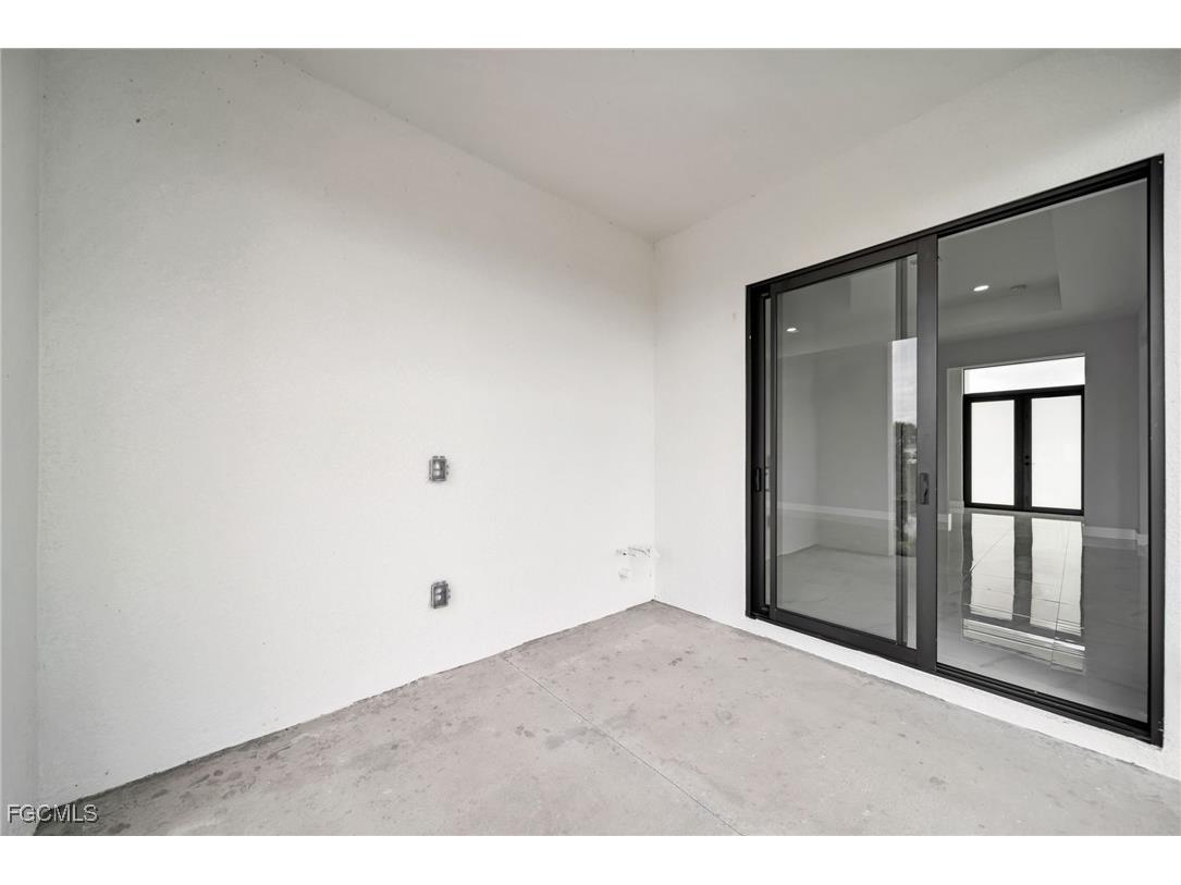 1225 NE 5th Place Cape Coral FL 33909 2025022379 image38