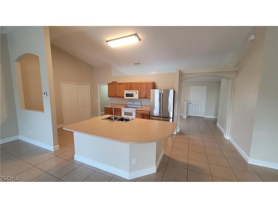 1225 NW 26th Place Cape Coral FL 33993 2026012611 image12