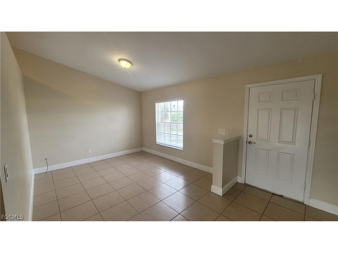 1225 NW 26th Place Cape Coral FL 33993 2026012611 image3