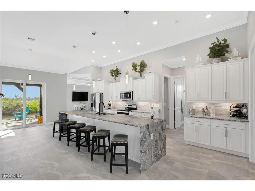 1225 NW 33rd Avenue Cape Coral FL 33993 2025021713 image10