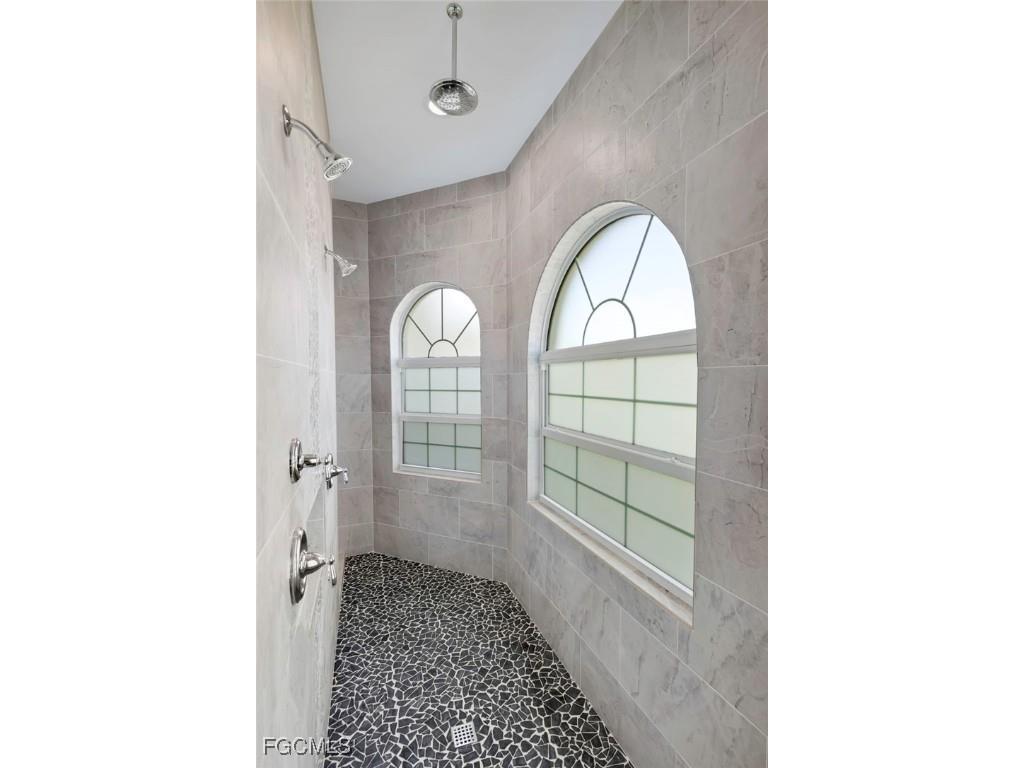 1225 NW 33rd Avenue Cape Coral FL 33993 2025021713 image22