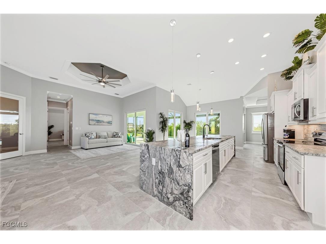 1225 NW 33rd Avenue Cape Coral FL 33993 2025021713 image8