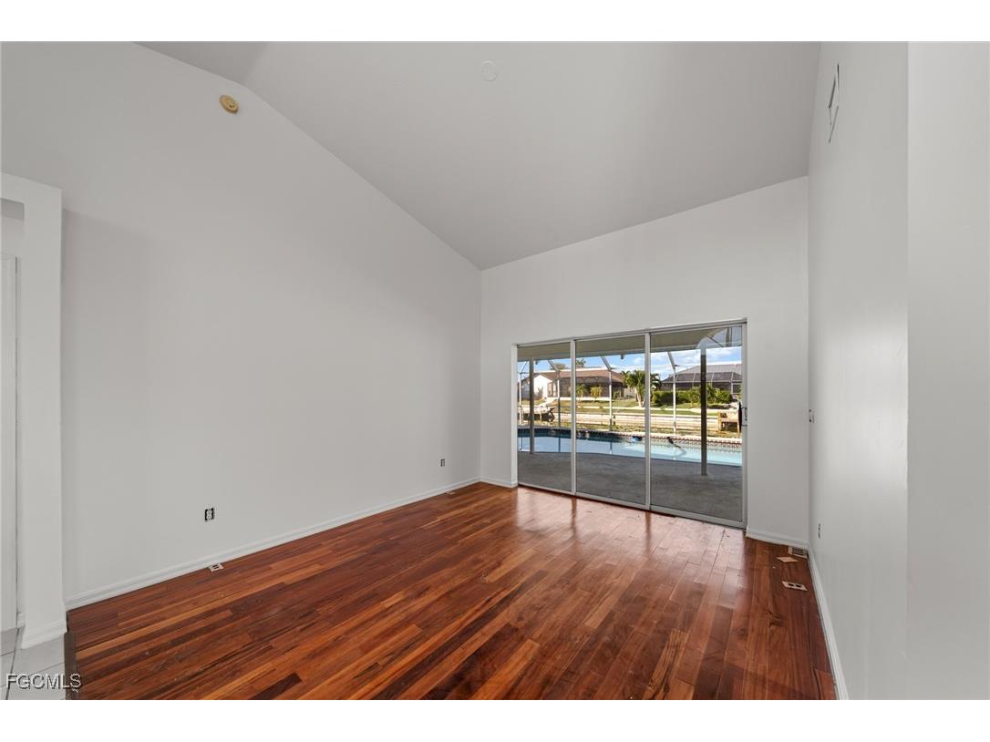1225 SE 3rd Street Cape Coral FL 33990 2025016790 image10