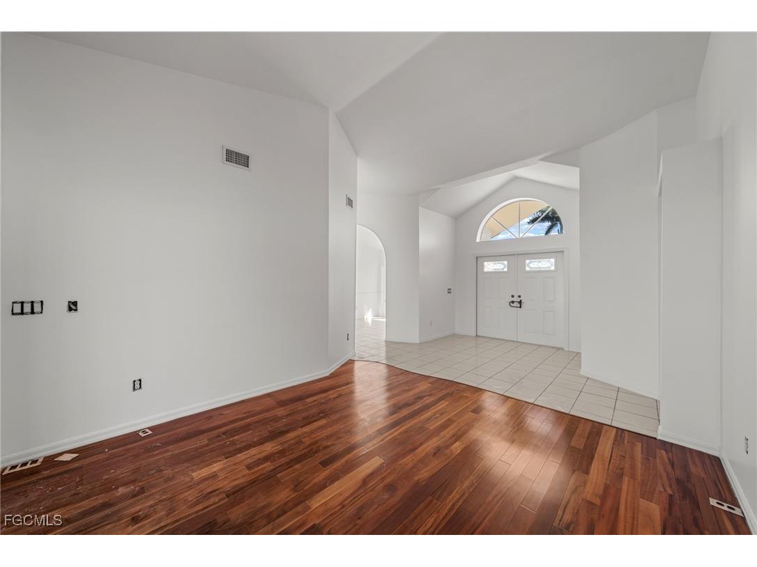 1225 SE 3rd Street Cape Coral FL 33990 2025016790 image11