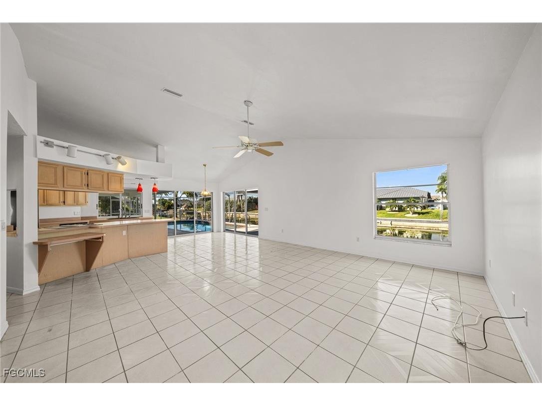1225 SE 3rd Street Cape Coral FL 33990 2025016790 image13