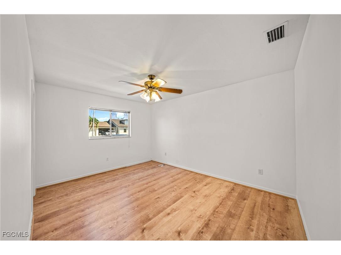 1225 SE 3rd Street Cape Coral FL 33990 2025016790 image27