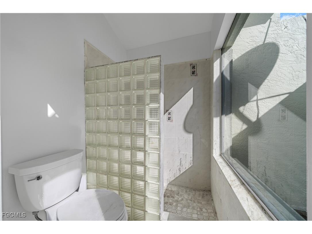 1225 SE 3rd Street Cape Coral FL 33990 2025016790 image29