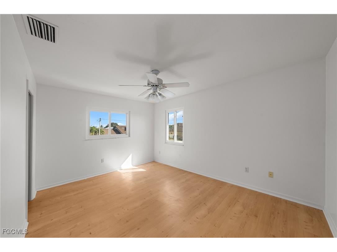 1225 SE 3rd Street Cape Coral FL 33990 2025016790 image31