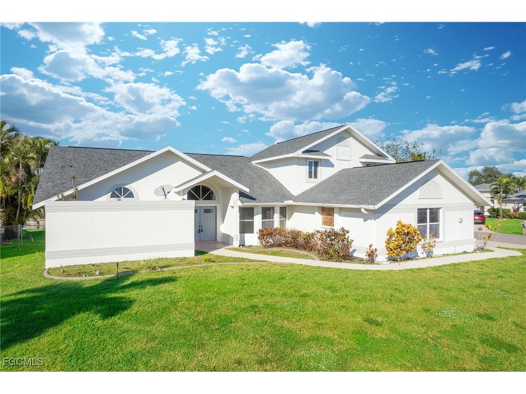 1225 SE 3rd Street Cape Coral FL 33990 2025016790 image45