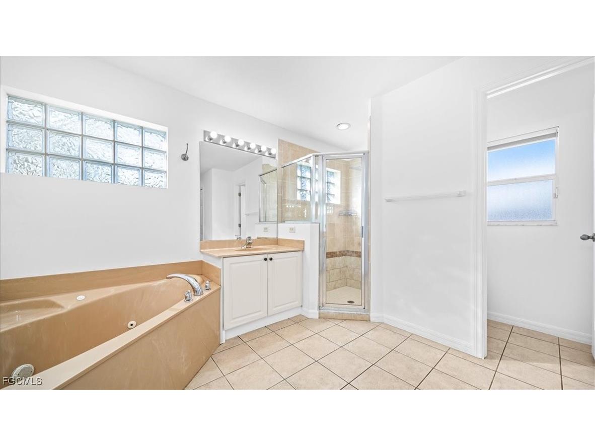 1225 SW 38th Terrace Cape Coral FL 33914 2025022368 image17