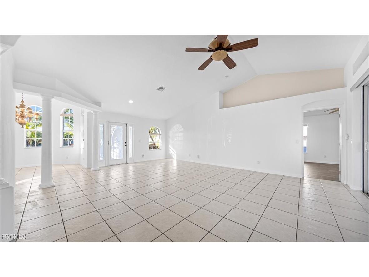 1225 SW 38th Terrace Cape Coral FL 33914 2025022368 image7