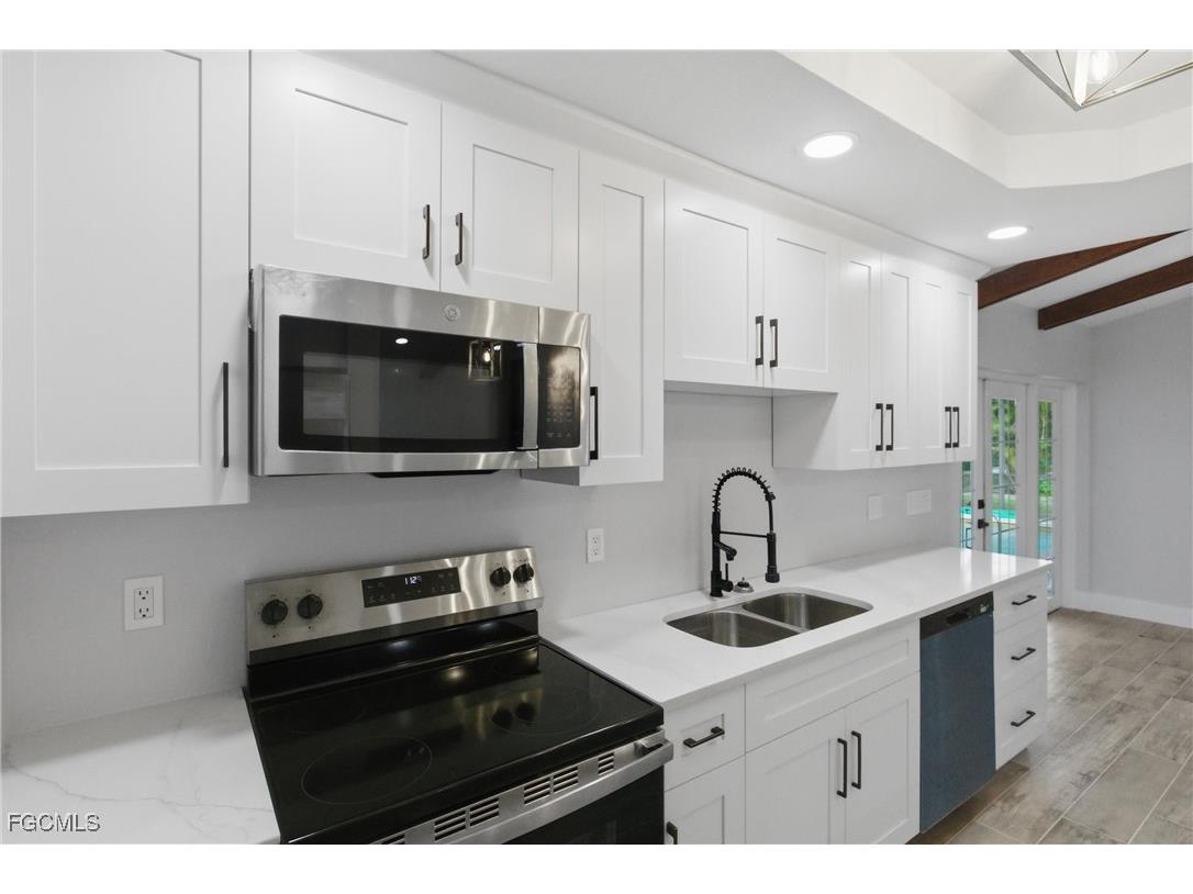 1225 SW 52nd Street Cape Coral FL 33914 2025011526 image14