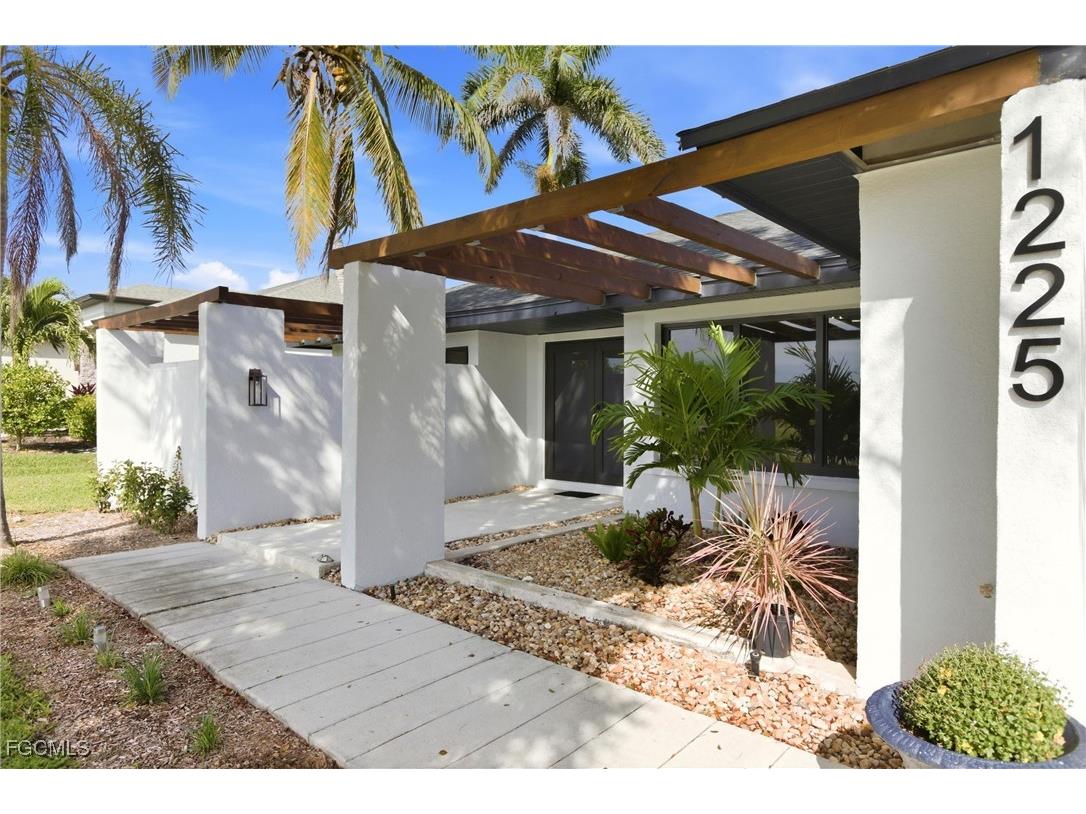 1225 SW 52nd Street Cape Coral FL 33914 2025011526 image3