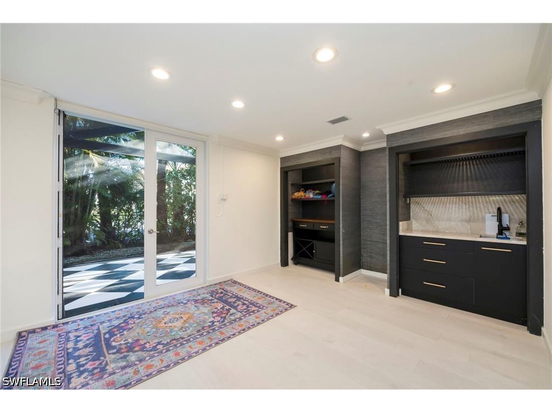 1225 Sandpiper Street Naples FL 34102 226012455 image24