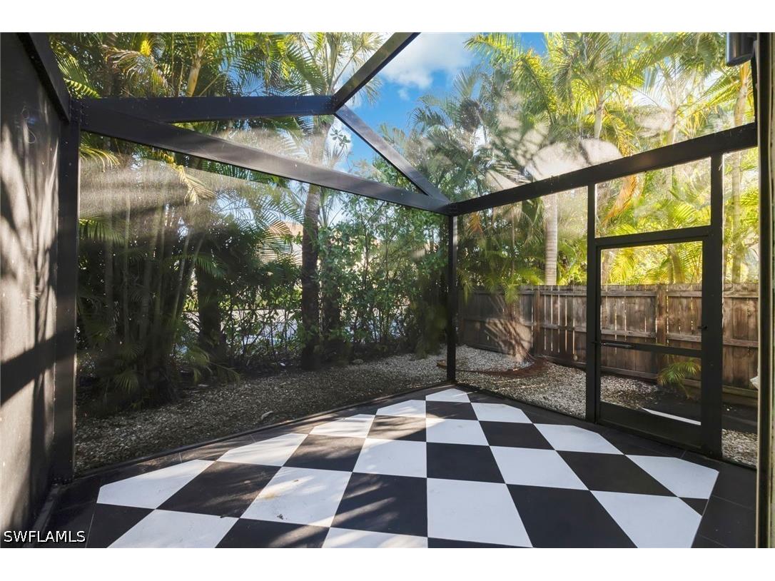 1225 Sandpiper Street Naples FL 34102 226012455 image25
