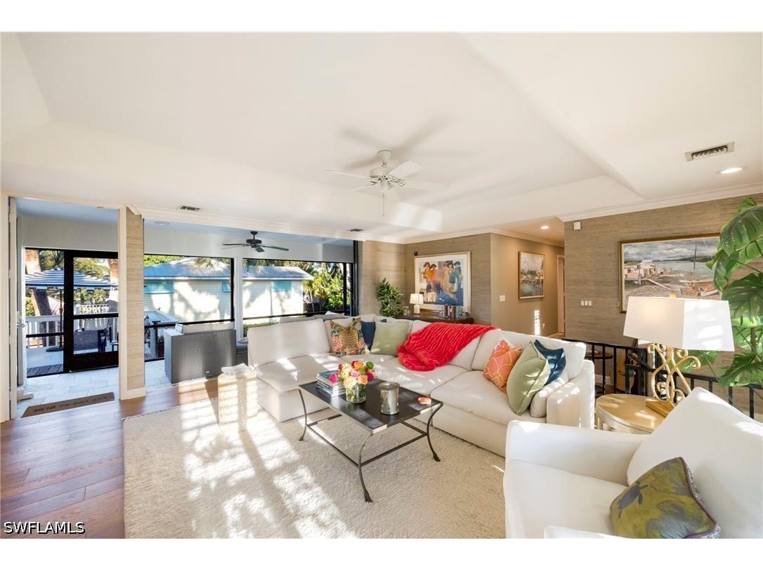 1225 Sandpiper Street Naples FL 34102 226012455 image4