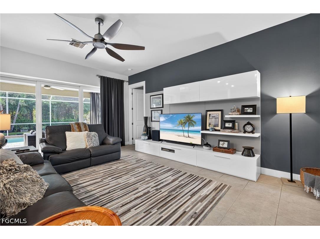 12251 Mcgregor Boulevard Fort Myers FL 33919 2026015222 image12