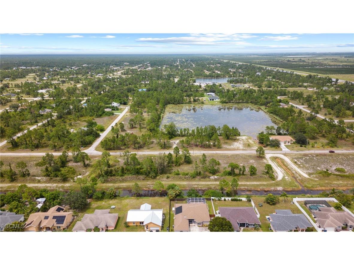 1226 Edelweiss Street E Lehigh Acres FL 33974 2025021119 image5