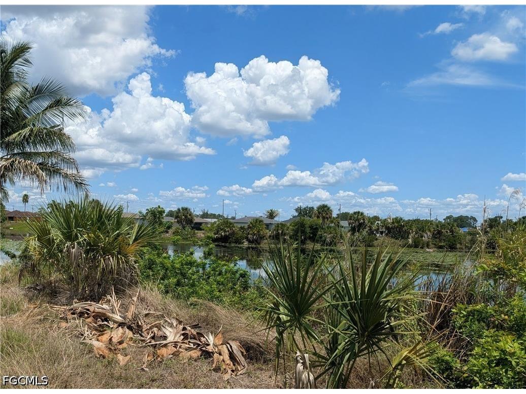 1226 NE 40th Street Cape Coral FL 33909 2026026261 image1