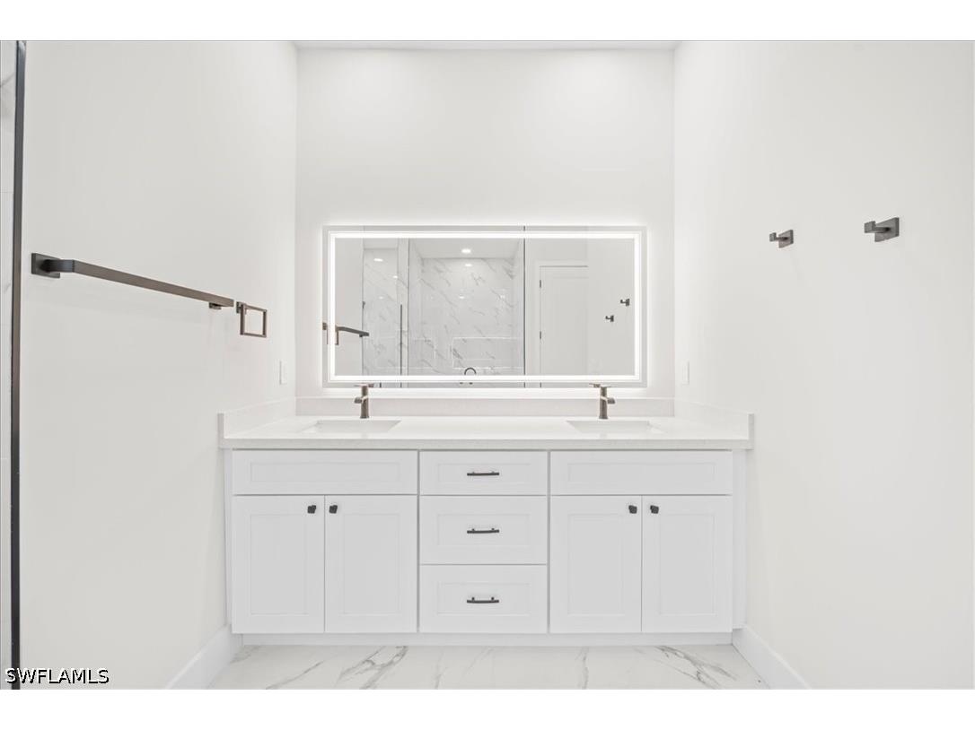 1226 NE 5th Place Cape Coral FL 33909 226011474 image20