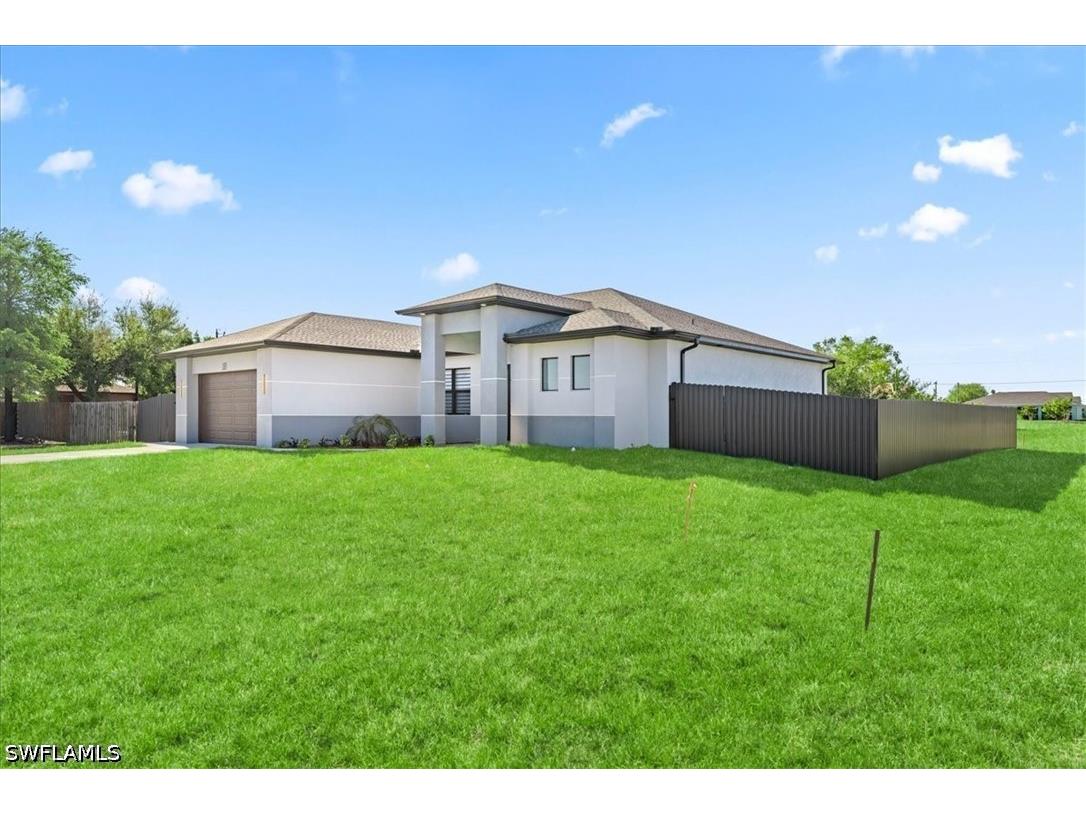 1226 NE 5th Place Cape Coral FL 33909 226011474 image3