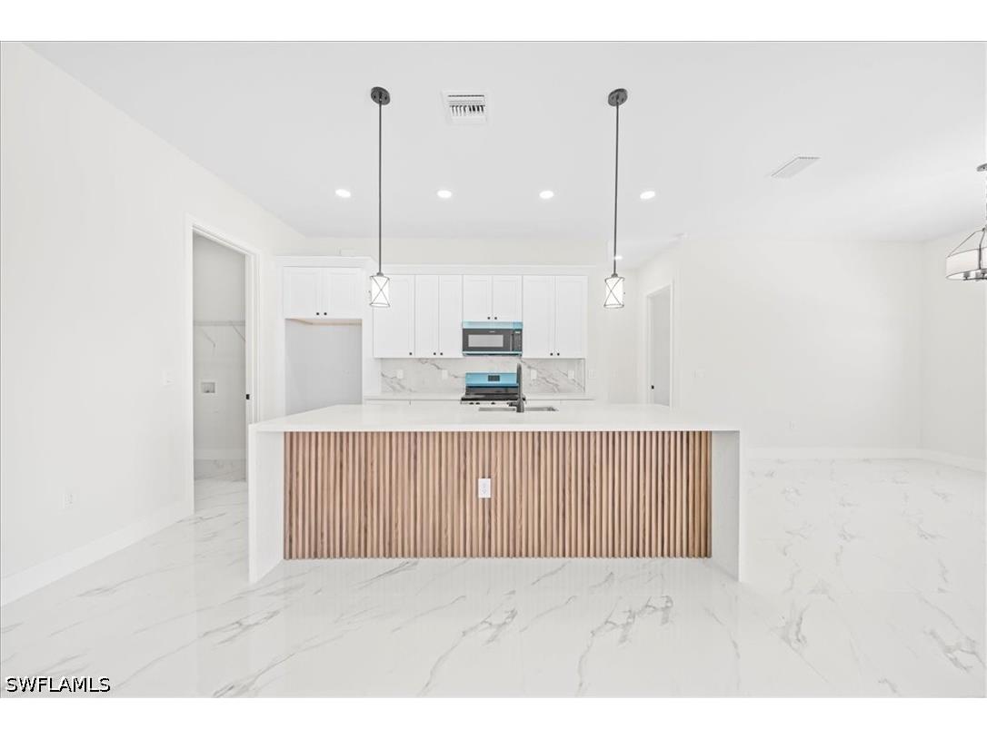 1226 NE 5th Place Cape Coral FL 33909 226011474 image9