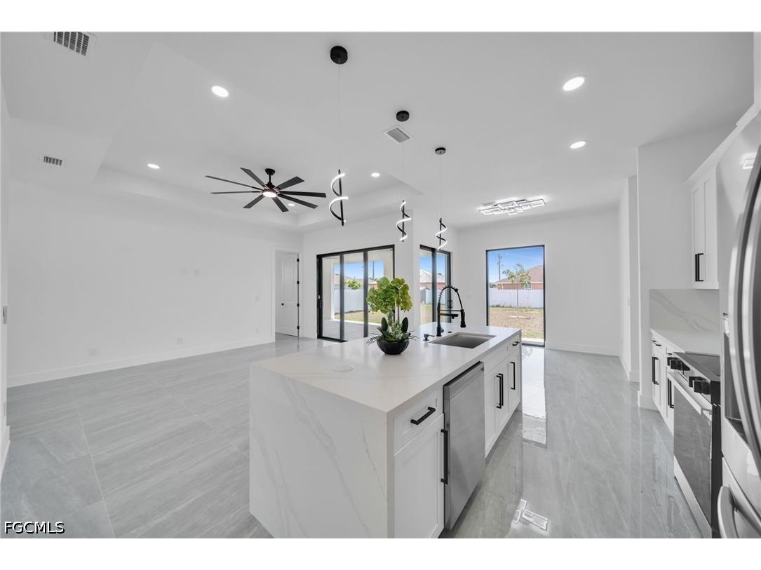 1226 NE Juanita Place Cape Coral FL 33909 2026021837 image15