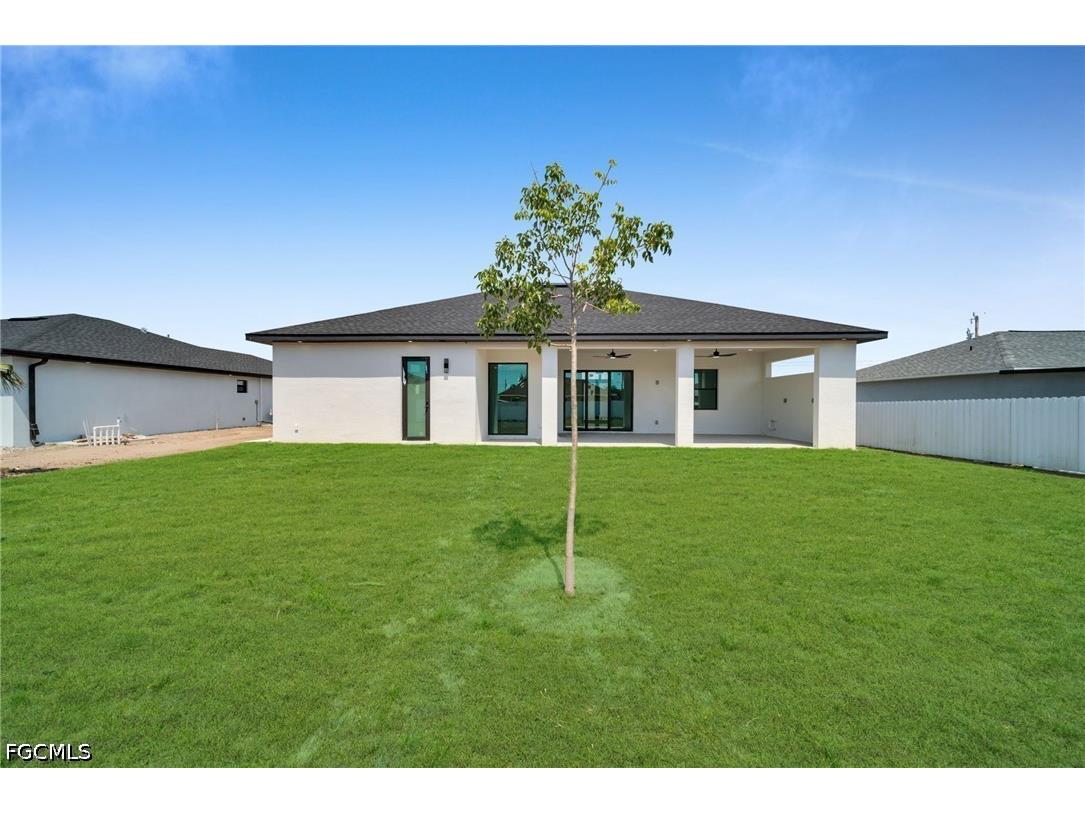 1226 NE Juanita Place Cape Coral FL 33909 2026021837 image36
