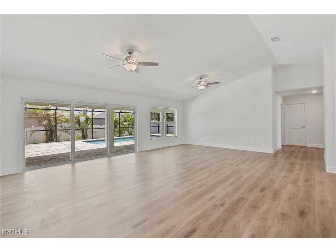 1226 NW 19th Terrace Cape Coral FL 33993 2025004373 image13