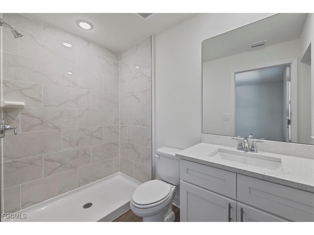 1226 NW 19th Terrace Cape Coral FL 33993 2025004373 image26