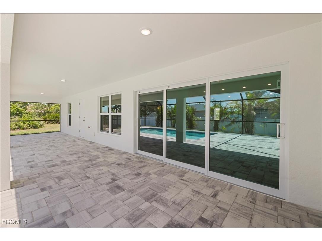 1226 NW 19th Terrace Cape Coral FL 33993 2025004373 image29
