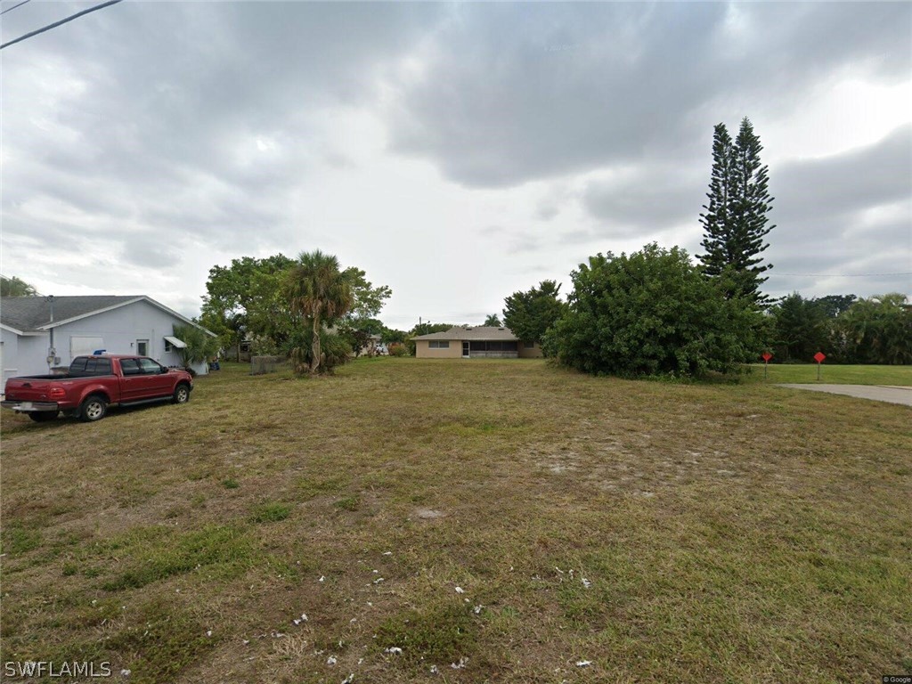 1226 SE 39th Terrace Cape Coral FL 33904 222052209 image1