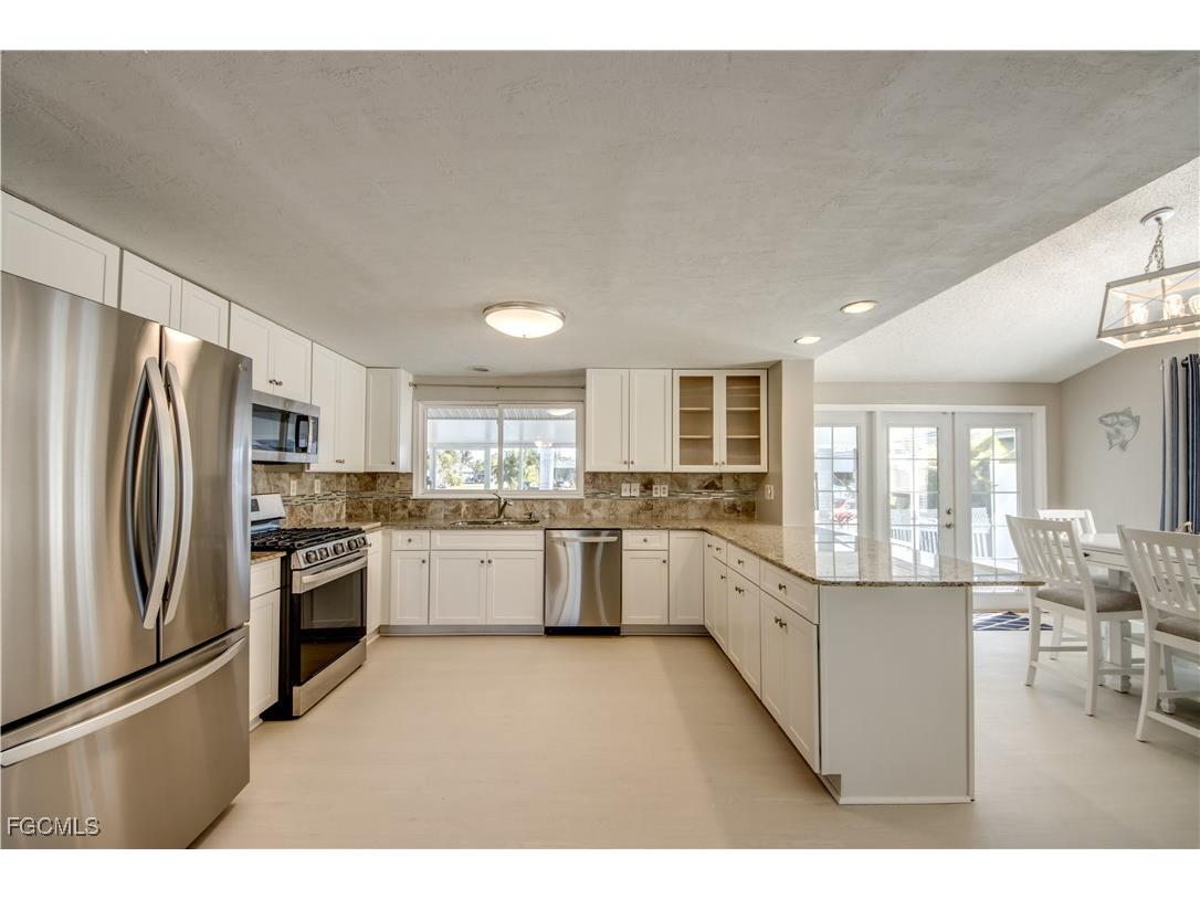 12262 Boat Shell Drive Matlacha Isles FL 33991 2025000013 image17