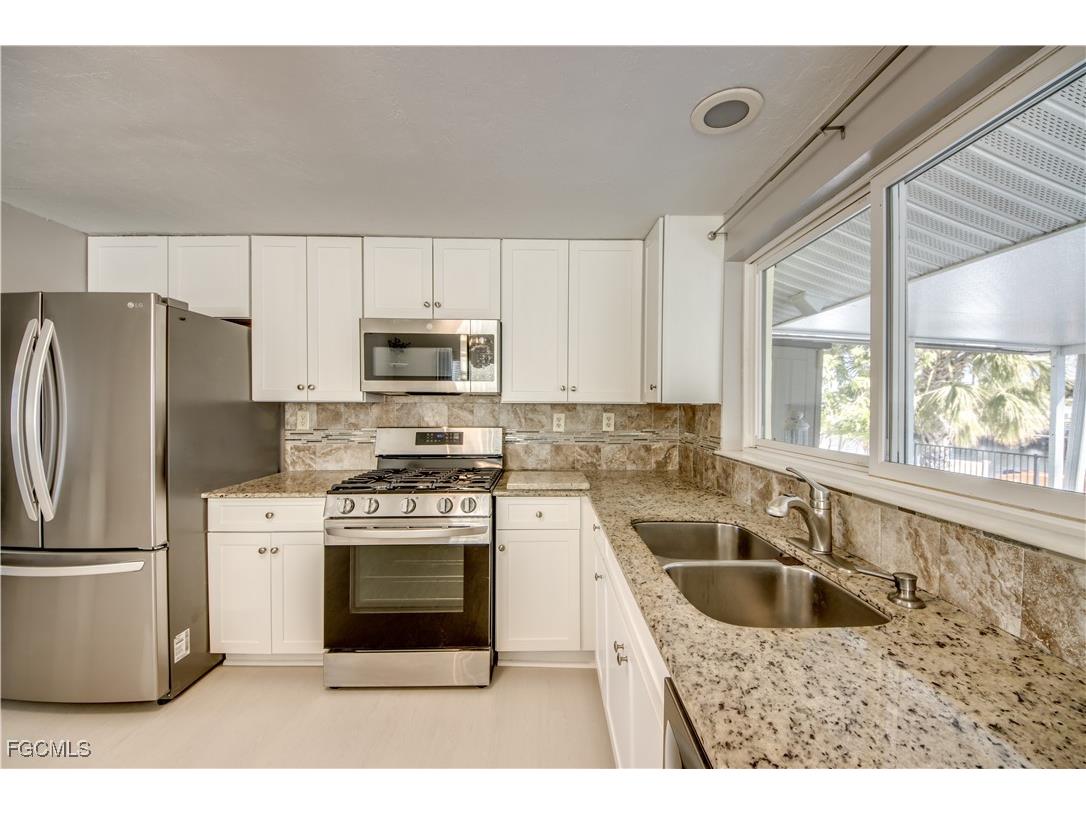 12262 Boat Shell Drive Matlacha Isles FL 33991 2025000013 image18