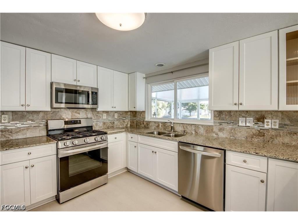 12262 Boat Shell Drive Matlacha Isles FL 33991 2026018003 image20