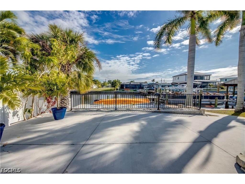 12262 Boat Shell Drive Matlacha Isles FL 33991 2026018003 image39