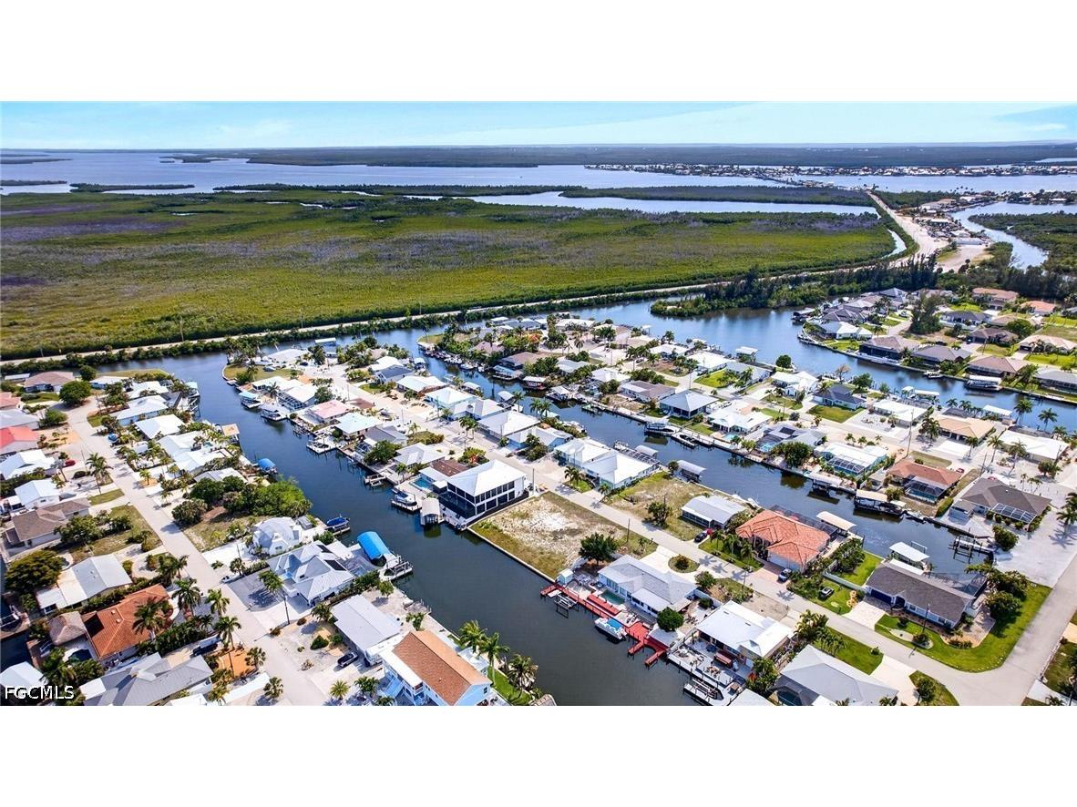 12262 Moon Shell Drive Matlacha Isles FL 33991 2026021251 image5