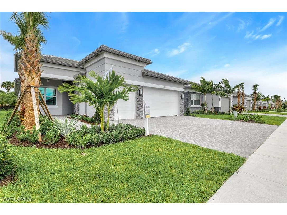 12267 Bonnet Drive Naples FL 34120 223035709 image1