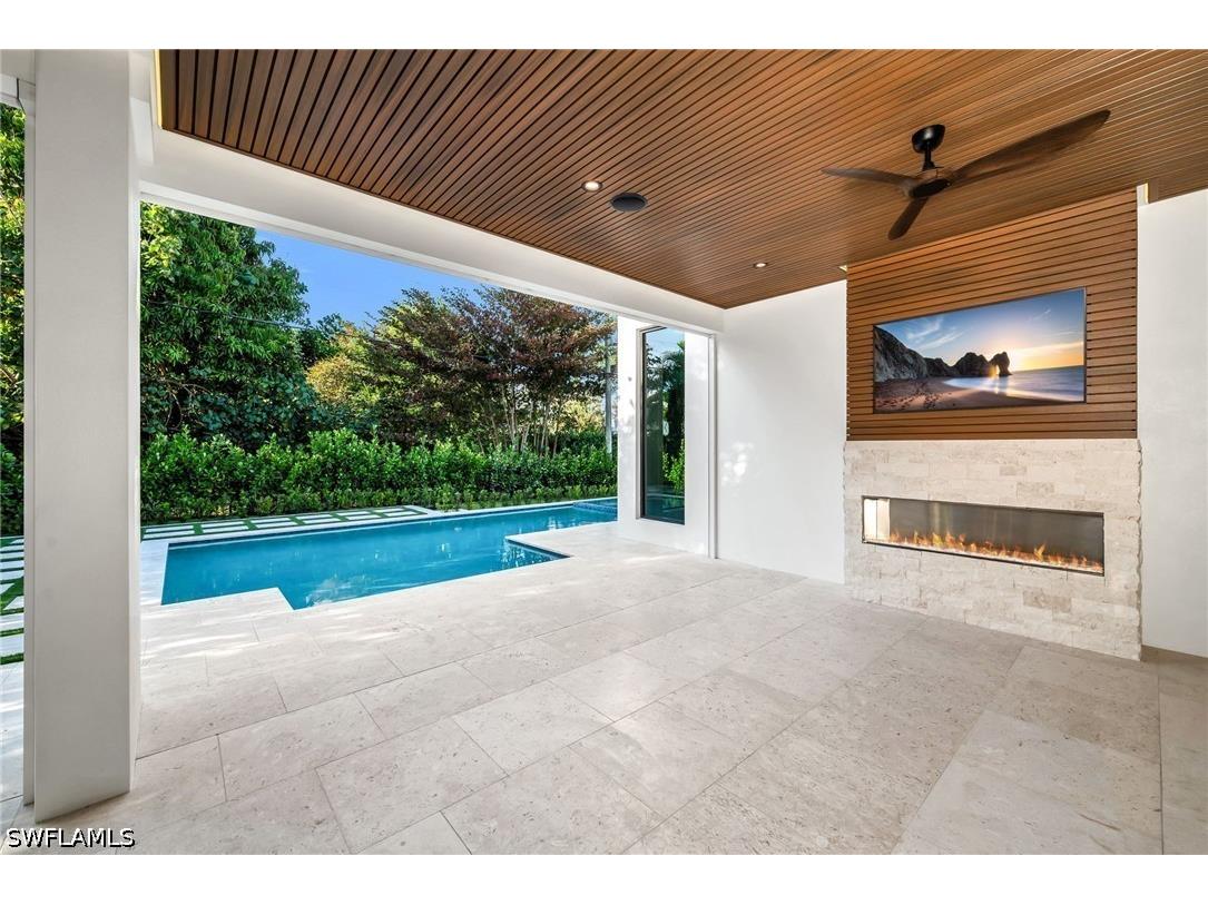 1227 10th Avenue N Naples FL 34102 225081365 image20