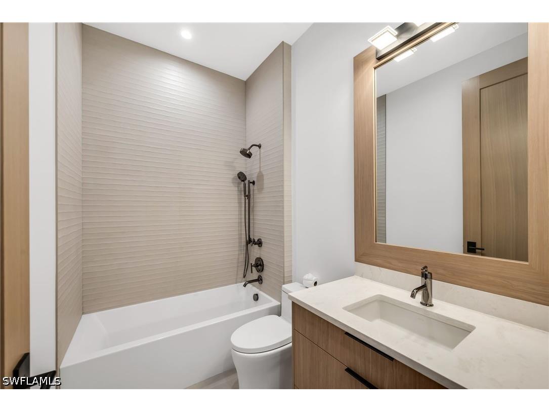 1227 10th Avenue N Naples FL 34102 225081365 image32