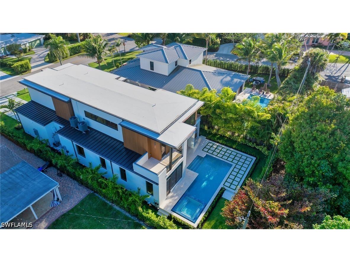 1227 10th Avenue N Naples FL 34102 225081365 image44