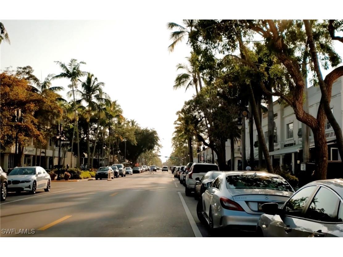 1227 10th Avenue N Naples FL 34102 225081365 image8